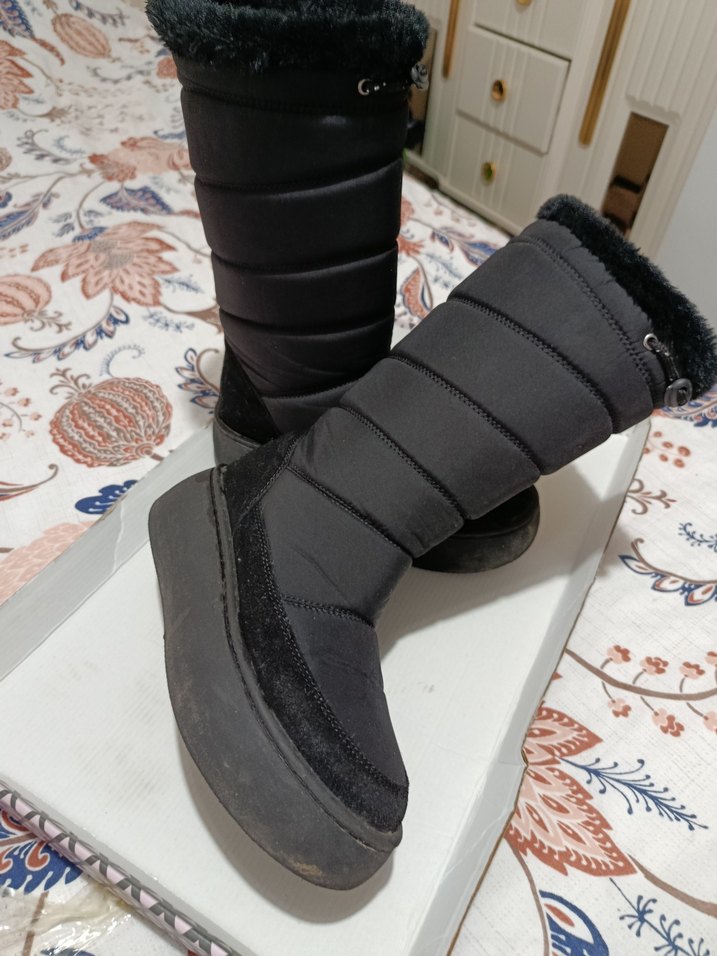 Siyah Kürklü Kadın Dolgu Topuk Bot - Görsel 3