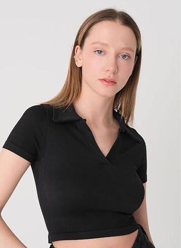 Polo yaka kısa kollu crop