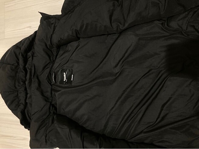 m Beden siyah Renk Pull and bear siyah mont