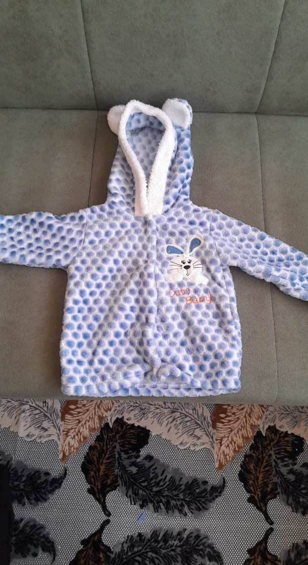 Beyaz Peluş Kapüşonlu Bebek Tulumu - Görsel 3