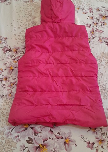 Diğer Kız Çocuk Parlak Pembe Kapüşonlu Yelek