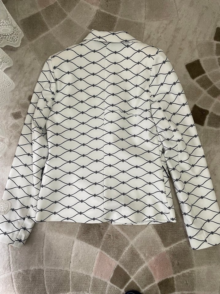 Düğmeli Beyaz Kadın Blazer Ceket - Görsel 2