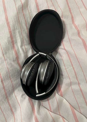 Gri Kulak Üstü Kulaklık - Görsel 2