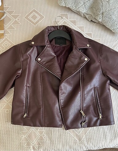 m Beden Zara Bordo Deri Ceker