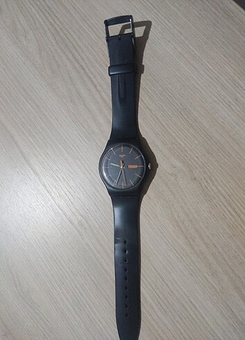 Swatch Kadın Saat 