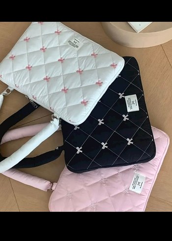 Nakışlı Fermuarlı Kadın Laptop Çantası