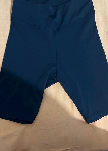 Siyah Midi Spor Şortu