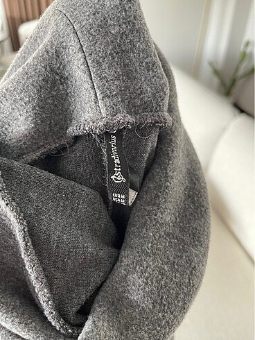 m Beden stradivarius elbise