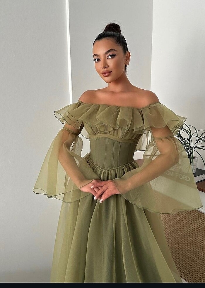 ÖZEL DİKİM KIRMIZI ABİYE - Görsel 2