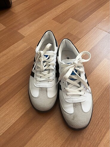 Adidas Ayakkabı