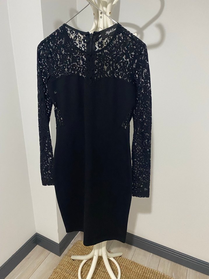 Dantel Detaylı Uzun Kollu Siyah Elbise - Görsel 4