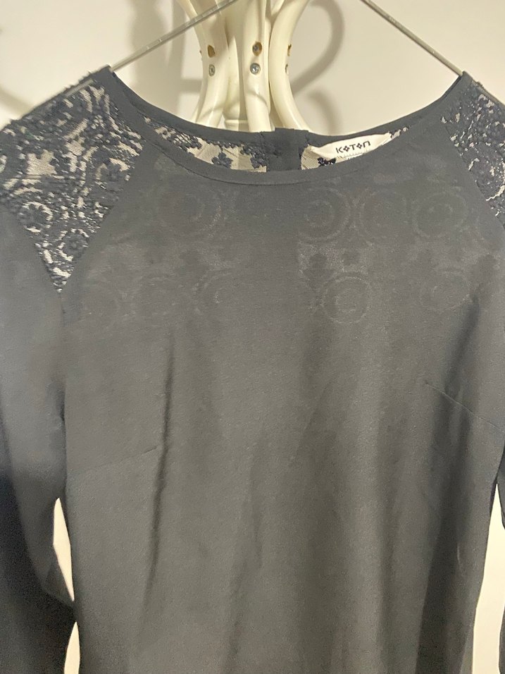 Dantel Detaylı Siyah Kadın Süet Bluz - Görsel 2