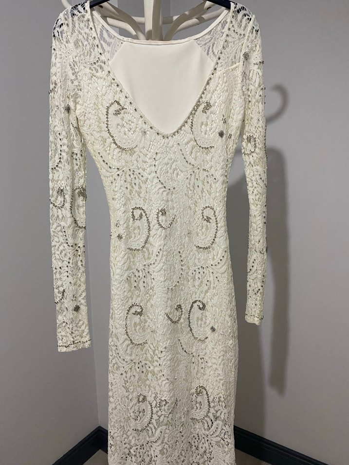 Dantel Detaylı Beyaz Uzun Elbise - Görsel 4