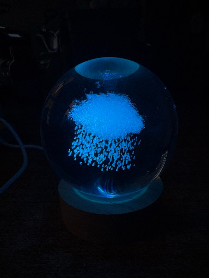 Mor yağmur bulutlu küre ışıklı - Görsel 4