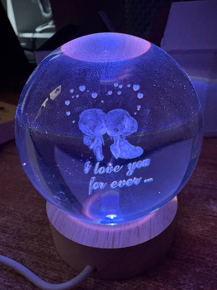 Kırmızı Işıklı Aşk Temalı Cam Küre - Görsel 2