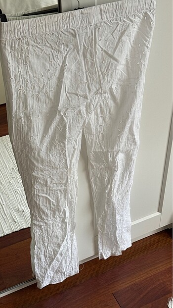 s Beden Pull&bear fistolu pantolon