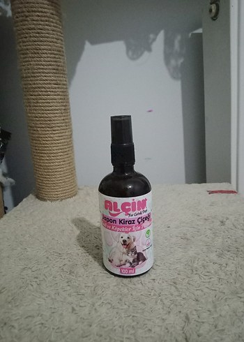 Alçin Japon Kiraz Çiçeği Parazit Önleyici Kedi ve Köpek Parfümü - Görsel 3