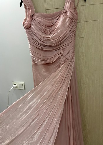 Pudra Pembe Drapeli Uzun Abiye Elbise - Görsel 4