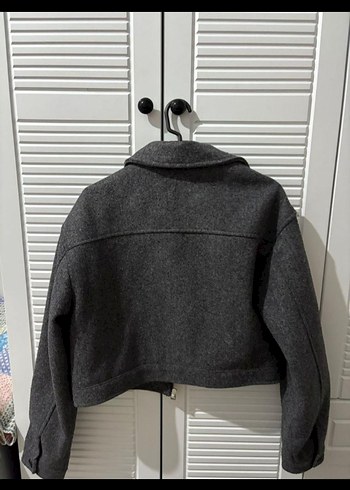 BERSHKA kışlık gri ceket - Görsel 4