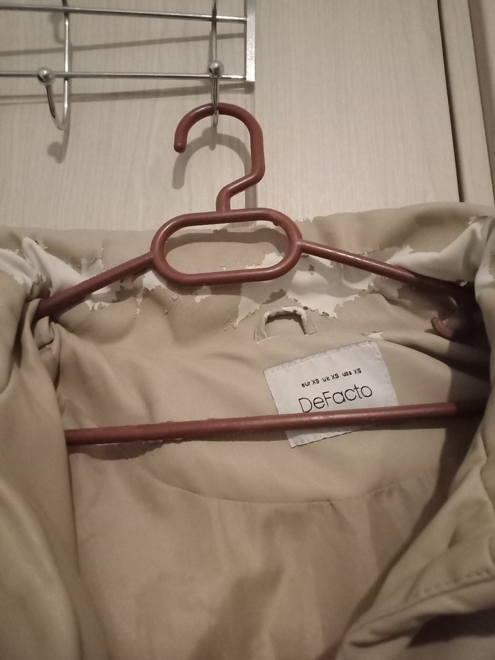 Bej Düğmeli Deri Kadın Ceket - Görsel 4