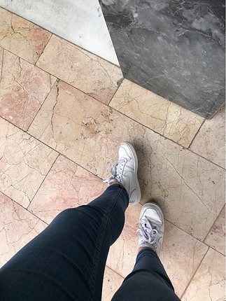 Nike beyaz ayakkabı