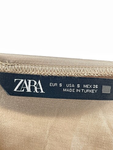 s Beden çeşitli Renk Zara Bluz %70 İndirimli.
