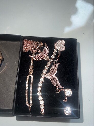 Beden Çiçek sepeti rose gold takı seti