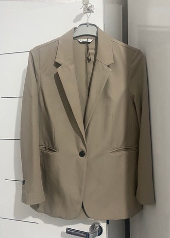 Stradivarius Bej Düğmeli Kadın Blazer Ceket