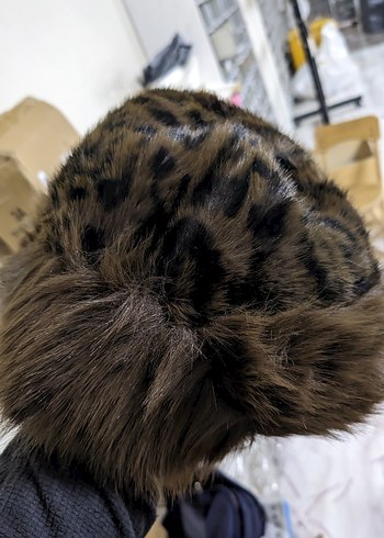 Kahverengi Kürklü Kadın Şapka - Görsel 2