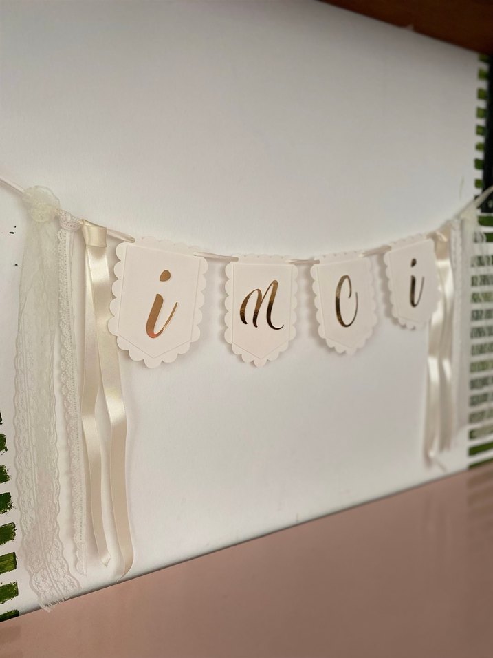 Beyaz İncili Parti Süsü - Görsel 4