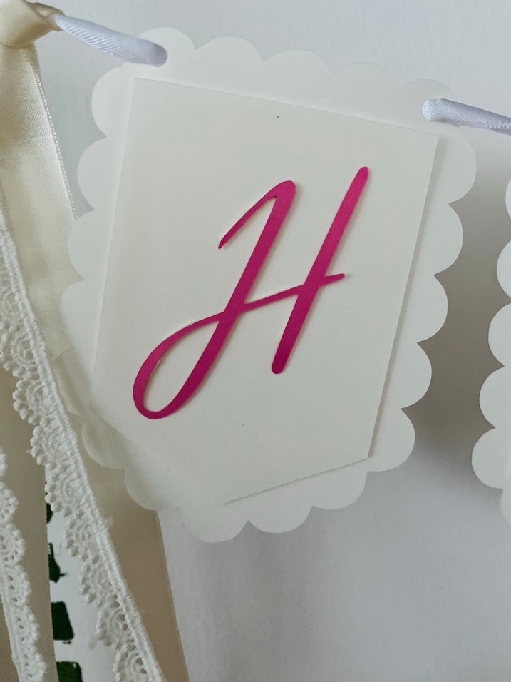 Beyaz 'HİLAL' Yazılı Dekoratif  doğum günü Duvar Süsü - Görsel 3