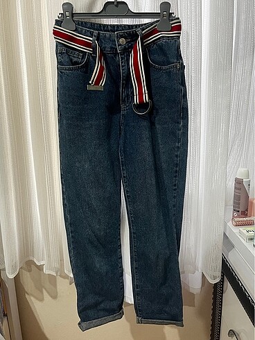 Mom jean