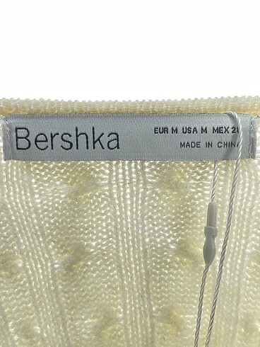 m Beden çeşitli Renk Bershka Kısa Elbise %70 İndirimli.