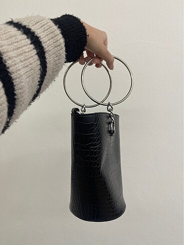 Twist Twist Bucket Bag