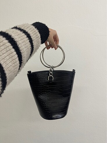 Twist Bucket Bag