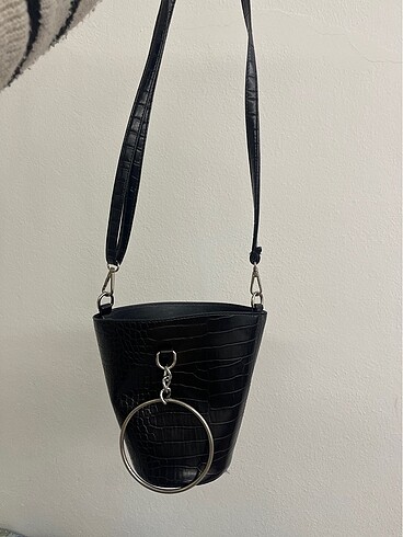  Beden Twist Bucket Bag