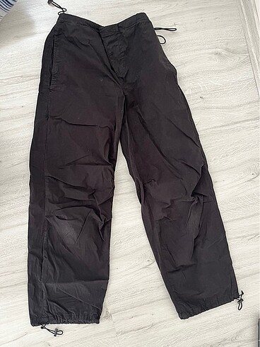 Paraşüt pantolon