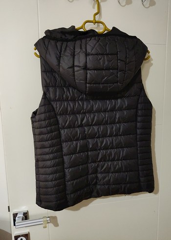 ORİJİNAL LC WAİKİKİ YELEK Siyah Kapüşonlu Fermuarlı Kadın Yelek - Görsel 10