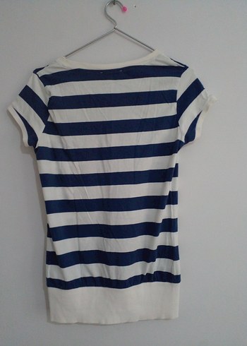 Mavi Beyaz Çizgili Kadın Tişört - Görsel 2