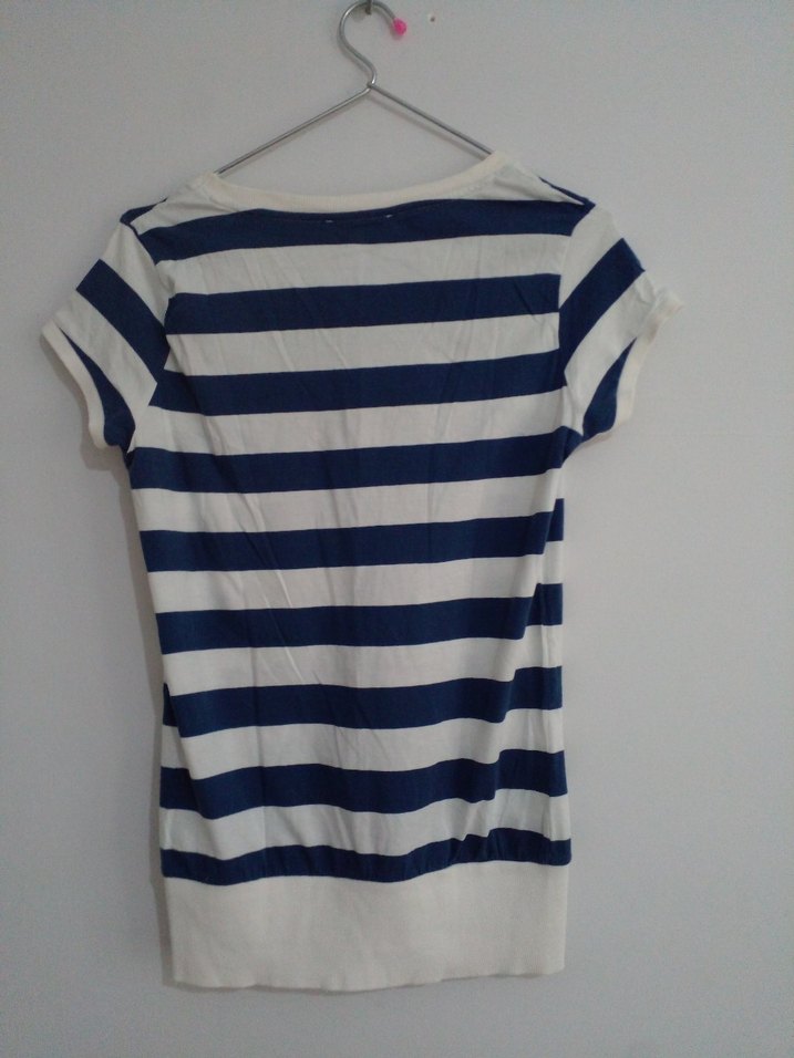 Mavi Beyaz Çizgili Kadın Tişört - Görsel 2