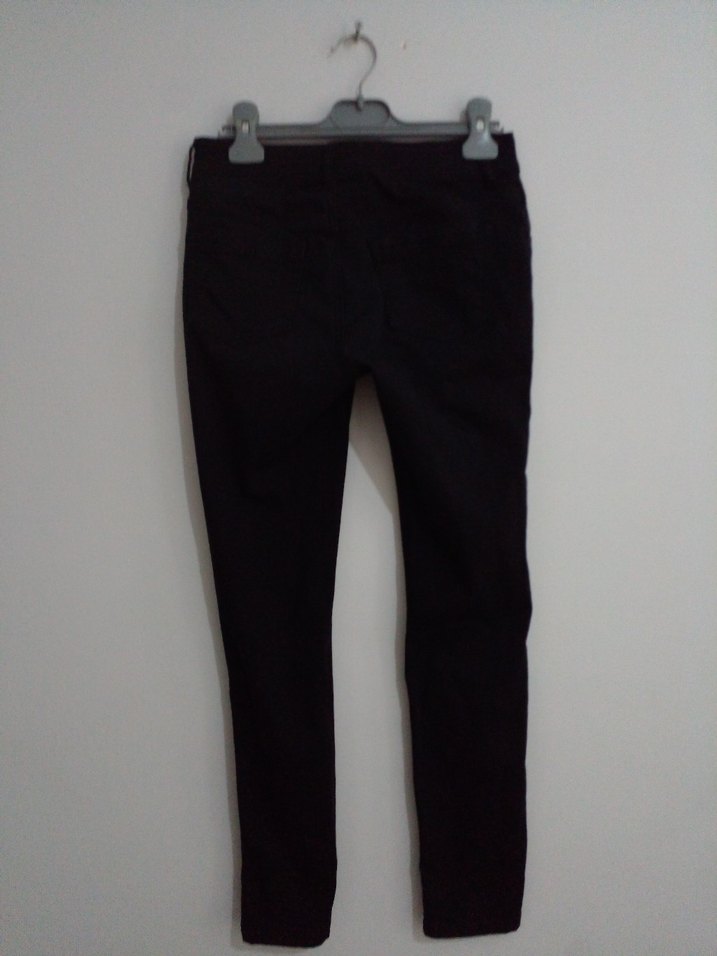 Siyah Dar Kesim Denim Kadın Pantolon - Görsel 3