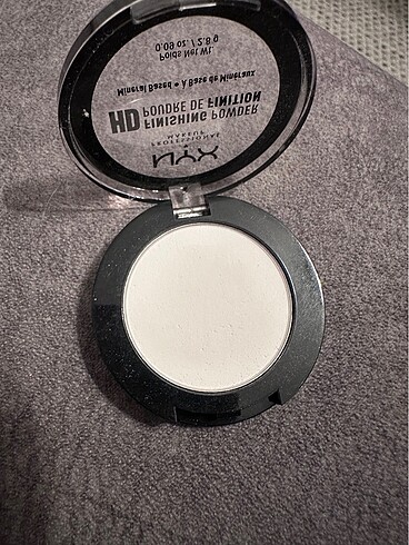 NYX NYX Transparan Pudra Mini Boy