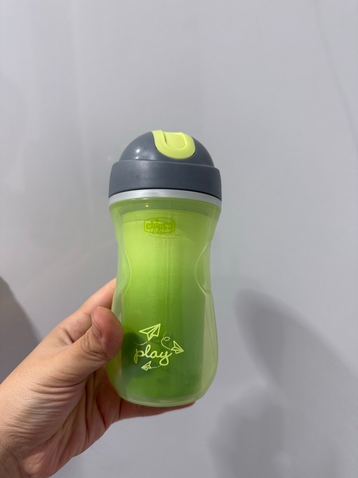Chicco Play Yeşil ısı yalıtımlı suluk - Görsel 2