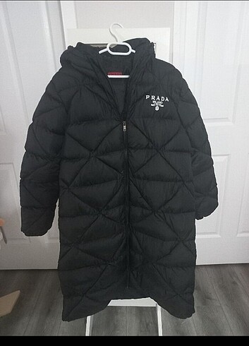 Prada mont
