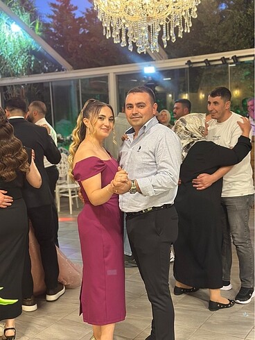 l Beden Mor elbise