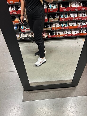 36 Beden Nike ayakkabı