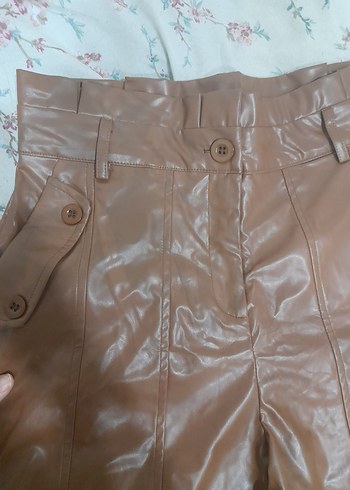 2 Adet kahverengi ve siyah deri kuşaklı bermuda &şort. - Görsel 7