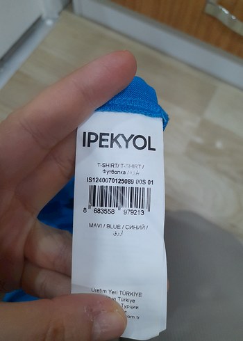 Mavi V Yaka Kolsuz Kadın Atlet - Görsel 6