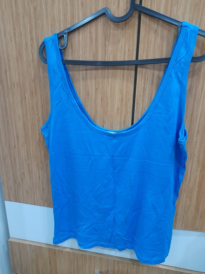 Mavi V Yaka Kolsuz Kadın Atlet - Görsel 4