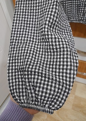 Siyah pötikare balon kollu bluz - Görsel 6